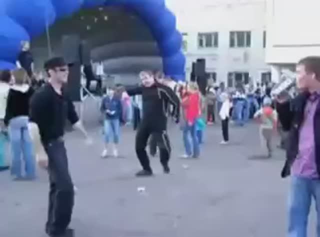 Когда пришел на нормальный движ! 💃😂