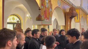 "Достойно есть", Х. Талиадороса, глас второй — Хор учителей и учеников "Схолион Псалтикис" (Афины)