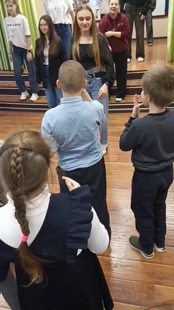 MOV_20251118_180208_142.mp4 смотреть онлайн