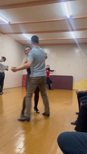 Тренировки в Нон-Стоп. Медленный вальс. смотреть онлайн