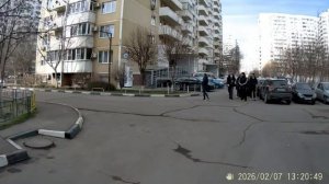 Яндекс доставка. хотели  сэкономить но с нами не получиться. клиенты яндекс доставке очень простые.