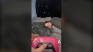 МИЛЛИОНЕР ВСЕ НИКАК НЕ НАХОДИТСЯ