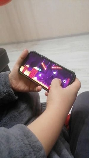 что есть в телефоне моего друга