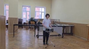 Петров Эдуард, ударные инструменты,  6 класс