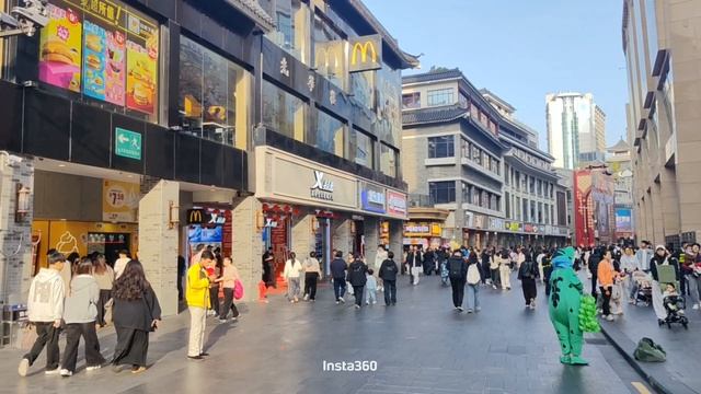 Случайно попал в Шеньчжень. Рынки, транспорт, кафе смотреть онлайн
