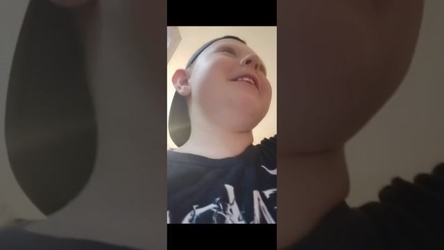 бутылки(смешное видео, смех, юмор, приколы,пародия)