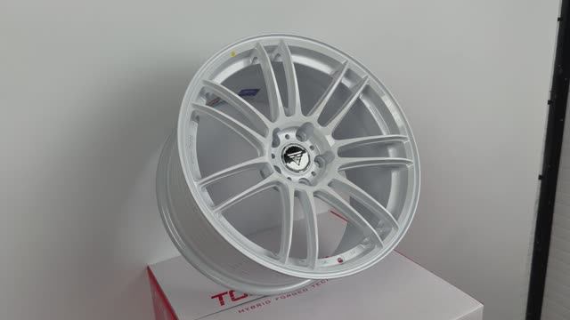 Диски Wheelegend TCF T01 18 9.5J White