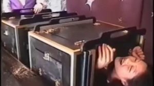 tickling_magic_box_Lily