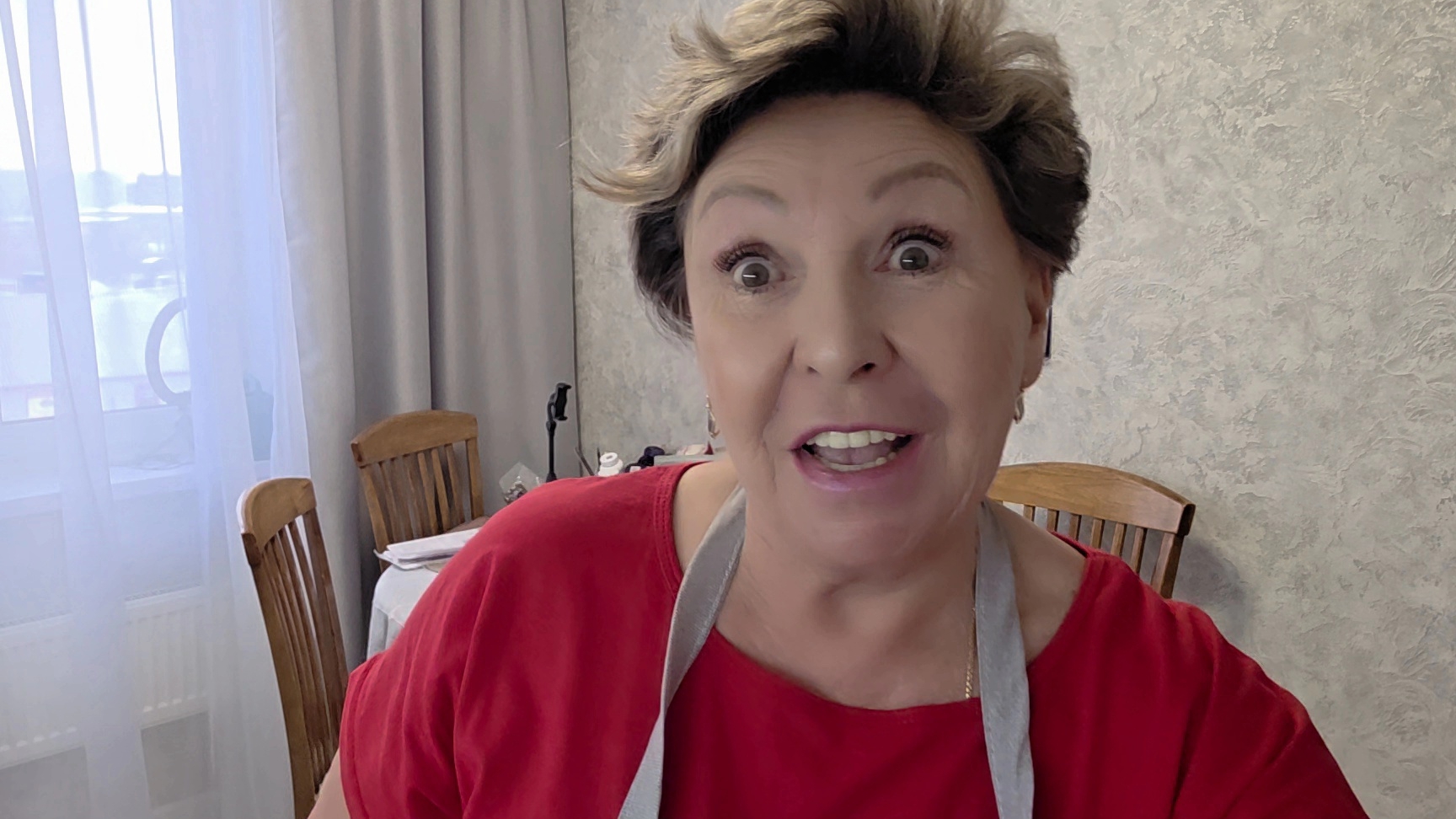 БОЛТАЛКА смотреть онлайн