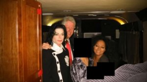 📹 Файлы Эпштейна, пакеты 1-8, что там на самом деле? →