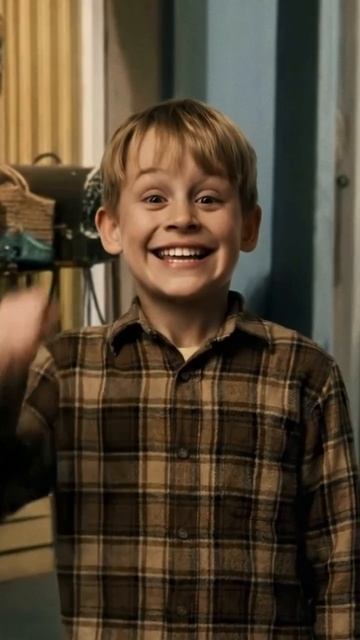 "Ирония судьбы" или "Один дома" в России смотреть онлайн