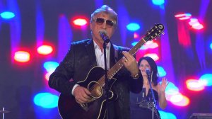 "Серый Камень" - Любите люди