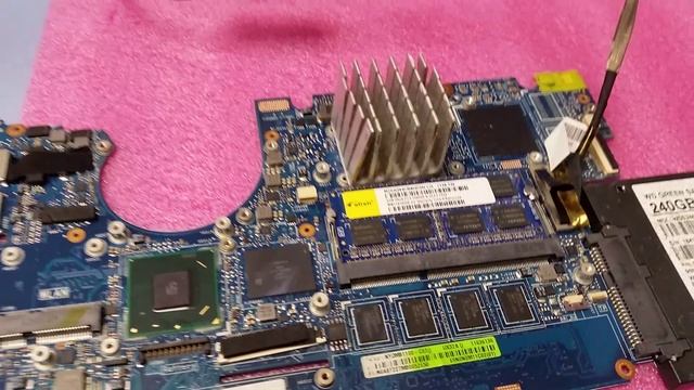 Матплата Asus UX32A заказ 19213 - контрольный запуск. смотреть онлайн