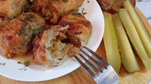 Рулетики из филе голени с капустой и сыром запечённые в духовке.