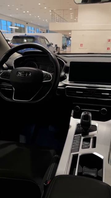 Geely Coolray '2021 смотреть онлайн