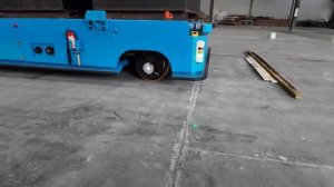 Краш-тест для самоходной платформы Препятствие 50 мм высотой не проблема с грузом 15 тн