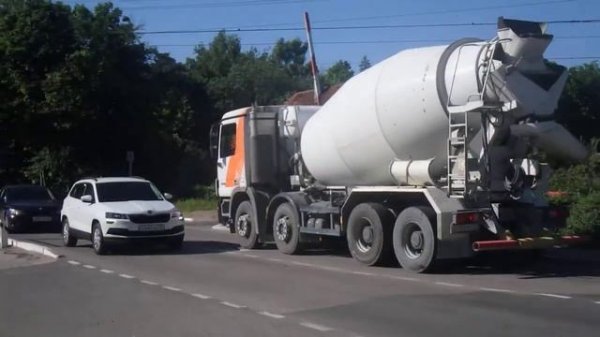 Mercedes-Benz Actros 8x4