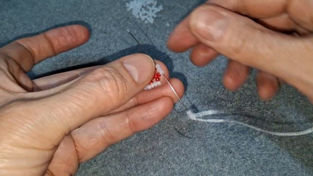 Браслет "Сердечки" из бисера 💖 смотреть онлайн