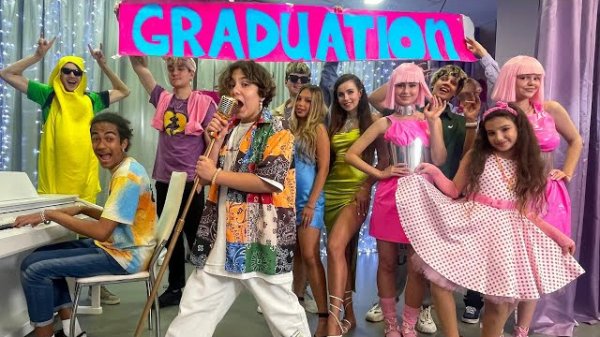 ВЫПУСКНОЙ В КАМПУСЕ  ВЕЧЕРИНКА ДЛЯ ПАР! КАМИЛЬ УСТРОИЛ СЮРПРИЗ ДЛЯ ДЕВОЧЕК