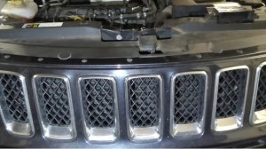 Замена масла в двигателе Jeep Compass