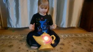 Magic Mixies Lampada Magic (Мэджик Миксис- 
Магическая Лампа)- как вызвать джина и достать игрушку.