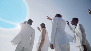 Показ коллекции Emporio Armani весна-лето 2021