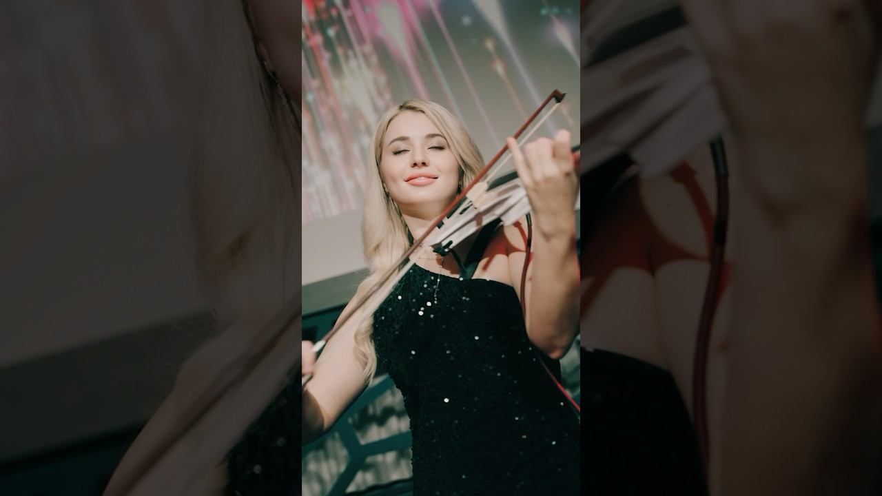 Прекрасный дуэт с саксофоном на корпоративе компании Самсунг