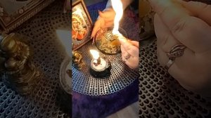 ПОРЧИ С СЫНА, ВНУКА, СНИМИ. КОЛДУНАМ, ВРАГАМ ВЕРНИ! СЖИГАЕМ ВСЕ ПРОКЛЯТИЕ. БЛАГО ВОЗВРАЩАЕМ.