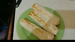 Готовлю рулетики на завтрак и на работу.