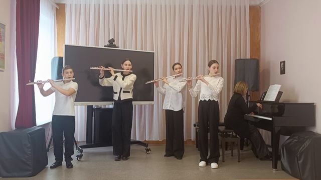 русская народная песня "Ходила молодёшенька во борочку"