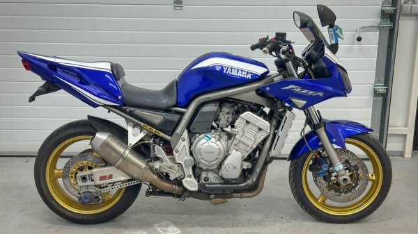 Yamaha FZ1 FAZER - JYARN061000009510