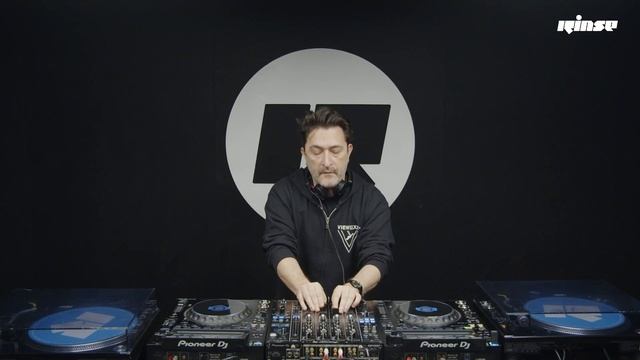 The Hacker - Live @ Rinse France [26.01.2026] смотреть онлайн