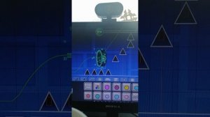Как сделать субмарину в geometry dash?