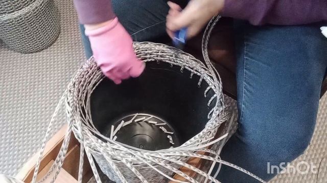 ПЛЕТУ ИЗ РОТАНГА.РАБОТАЮ С ИНСТРУМЕНТОМ. смотреть онлайн