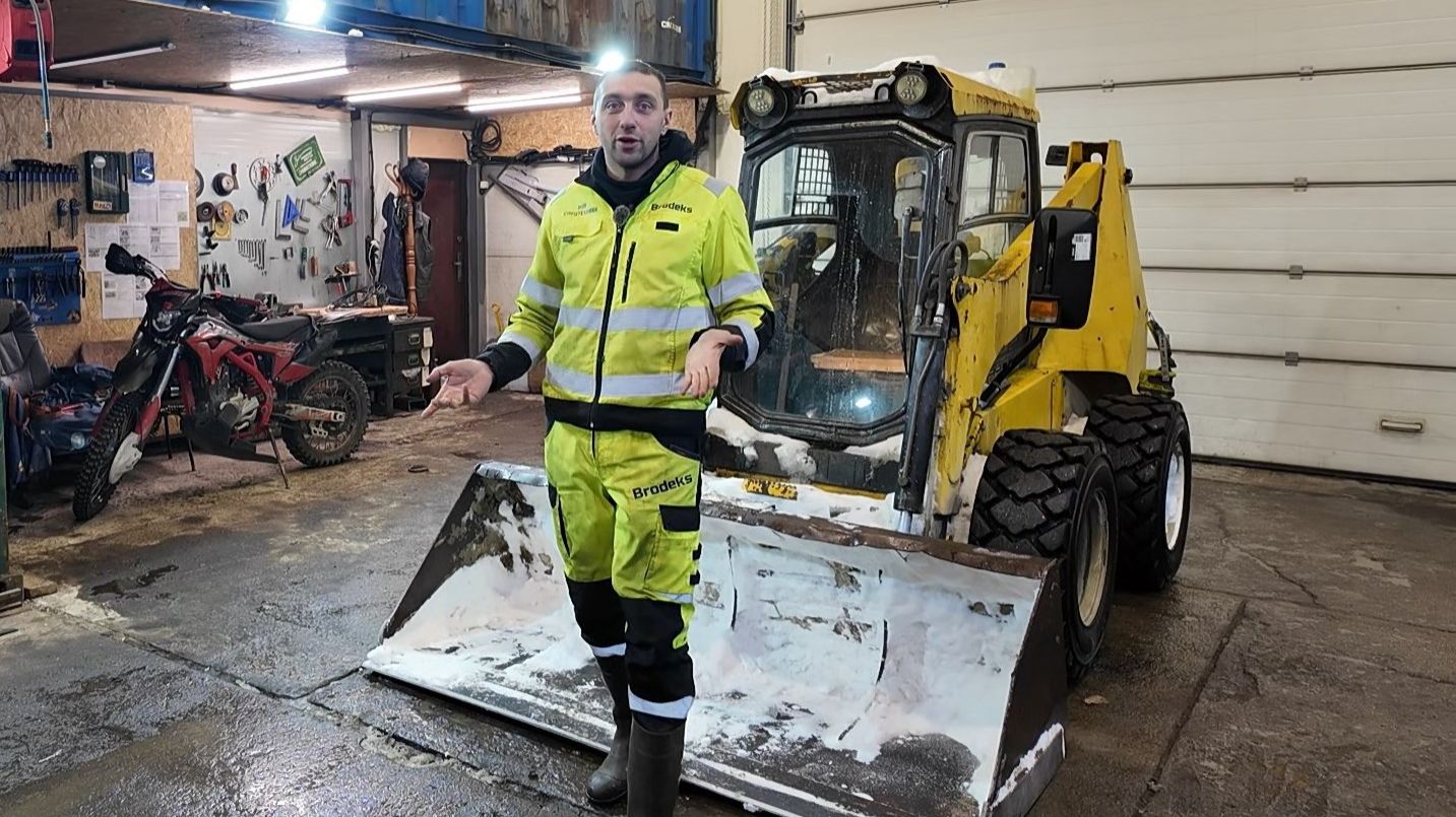 Минипогрузчик ANT. Ужас или удача? обзор на мой погрузчик