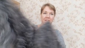 Теплые серые пуховые косынки.