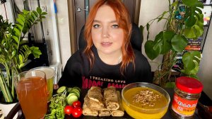 МУКБАНГ | Гороховый суп, блины с картошкой и луком 🥞