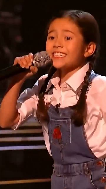 Тренеры в шоке. Coaches Are In Shock! #thevoicekids #blindauditions #singer смотреть онлайн