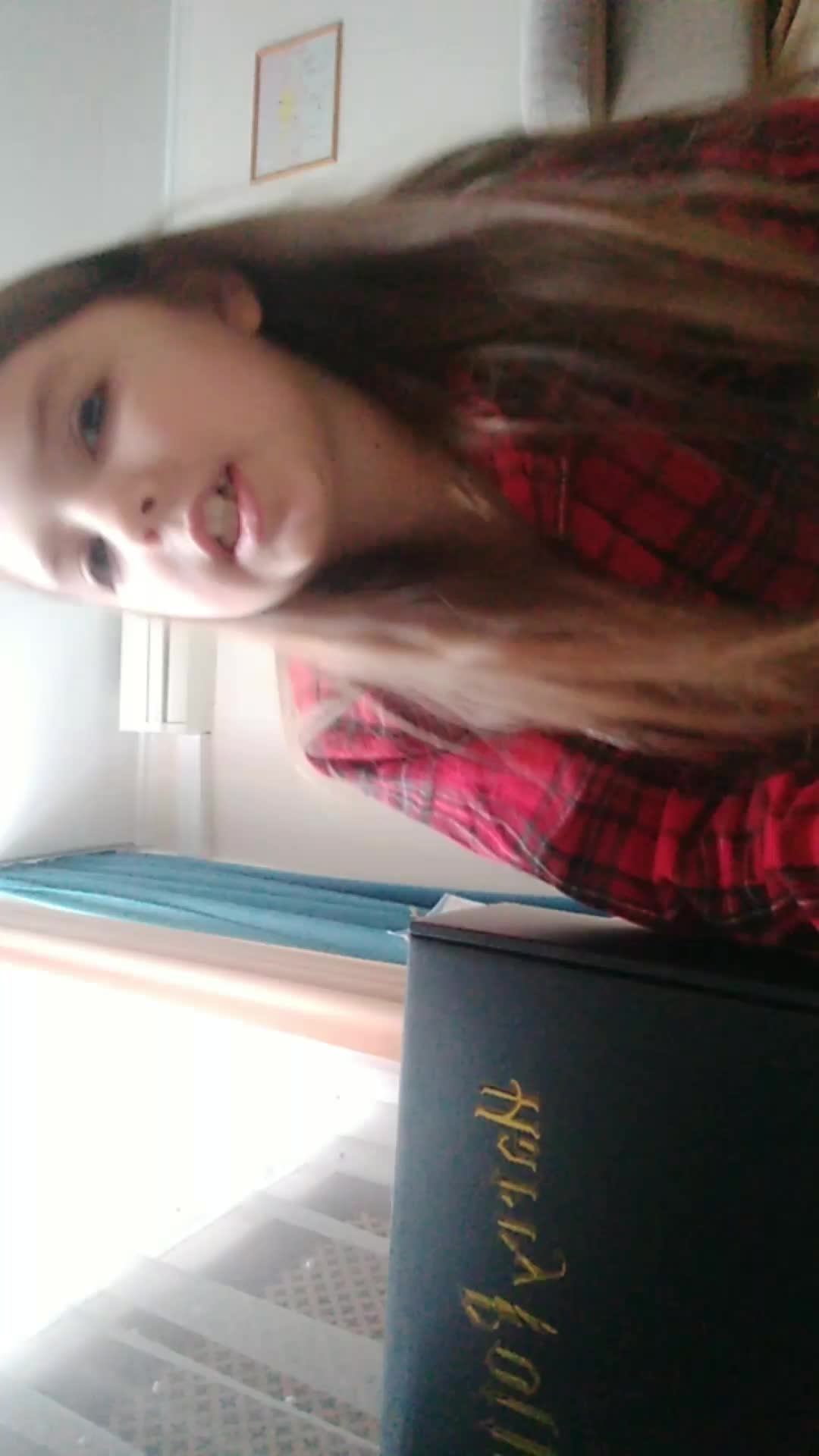 распаковка подарка с дня рождения