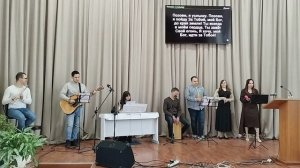 "Возвысь свой голос в песне"; "Позови - я услышу"