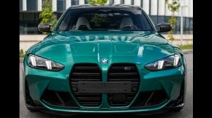 Эдит с машинами