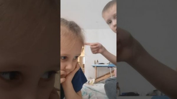 Мой брат учит меня щёлкать