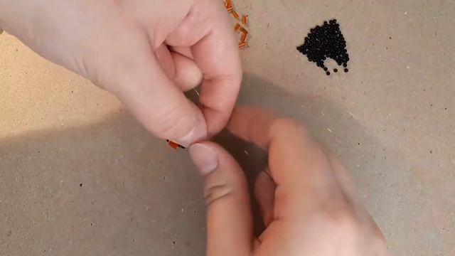 Спиральный жгут из бисера и стекляруса 🦚 смотреть онлайн