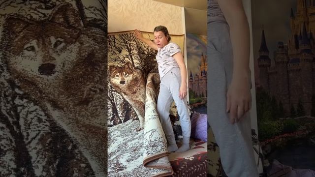 ИРИШКА ЧИКИ ПИКИ И ПАША ОБНОВИЛИ ХАТУ — НОВЫЙ КОВЁР смотреть онлайн