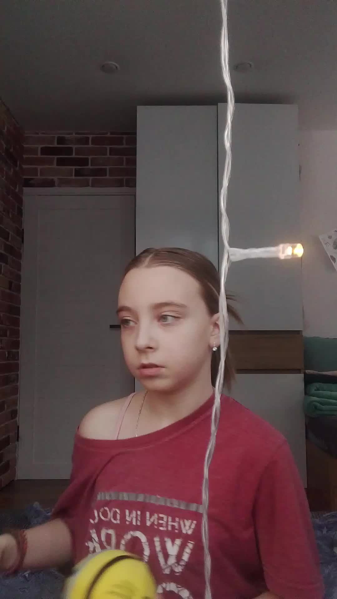 осталось два человека