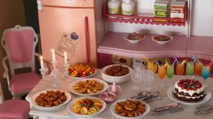 Кукольный домик мечты Барби 🏡 Кухня 🍒🥑 4 часть