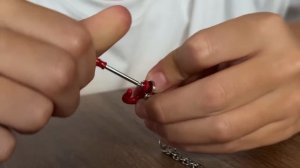 Марк распаковывает множество готовых машинок в масштабе от 1 до 18 🚗