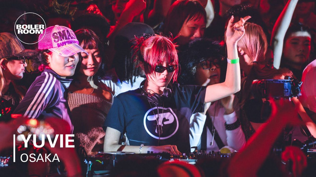 YUVIE | Boiler Room: Osaka смотреть онлайн
