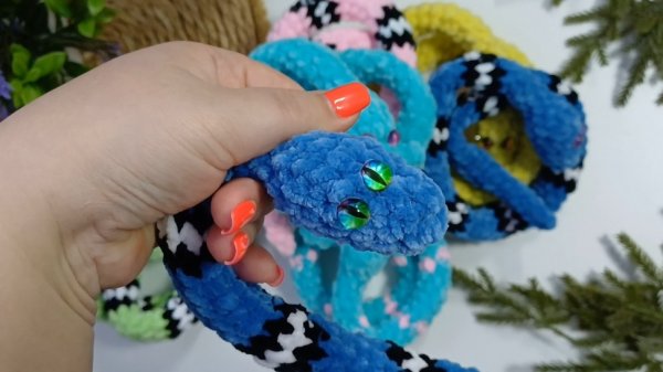 Немного готовых работ/ Подарок.