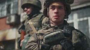 Клип  Обязан  .муз. Юнгман ВВ. На фильм Фадеева" У КРАЯ БЕЗДНЫ " сл. ребят с передовой